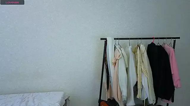 foxglove_ from StripChat is Freechat