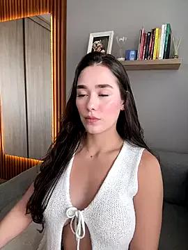 FridaKlein from StripChat is Freechat