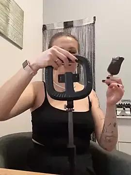 Funnyy__bunny from StripChat is Freechat