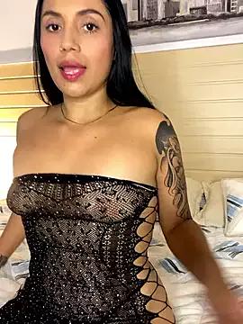 Check-out your craziest wishes with our pick of gaming cams models, featuring big knockers, round tails and tight twats.