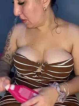 gabylorenzo from StripChat is Freechat