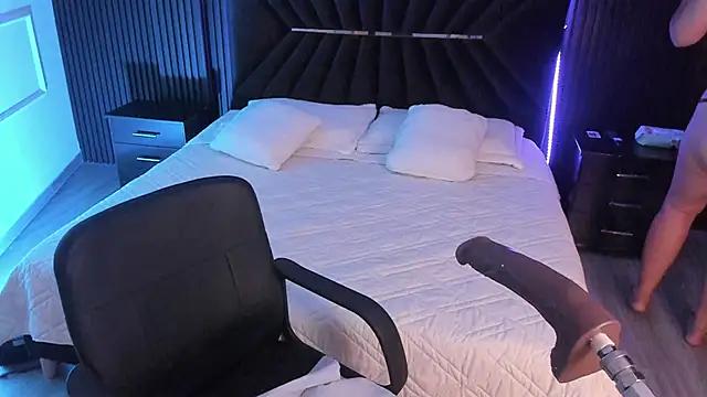 Check-out your craziest wishes with our pick of gaming cams models, featuring big knockers, round tails and tight twats.