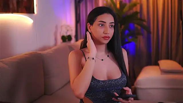Check-out your craziest wishes with our pick of gaming cams models, featuring big knockers, round tails and tight twats.