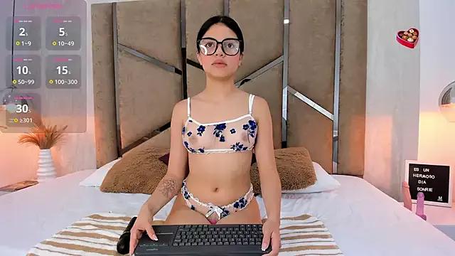Giselle_Lauren from StripChat is Freechat