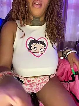 Check-out your craziest wishes with our pick of gaming cams models, featuring big knockers, round tails and tight twats.