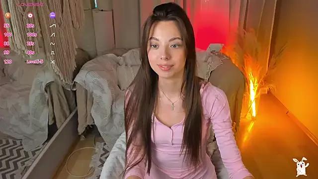 Check-out your craziest wishes with our pick of gaming cams models, featuring big knockers, round tails and tight twats.