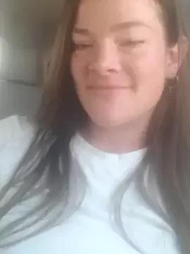 GollyMissMolly from StripChat is Freechat