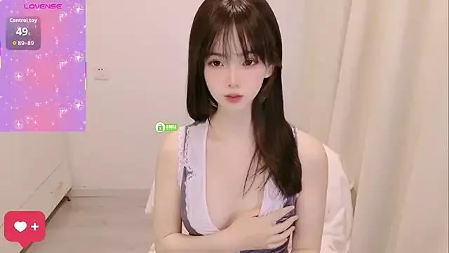 GouGou-111 model from StripChat