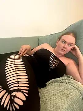 gracelovesxx from StripChat is Freechat