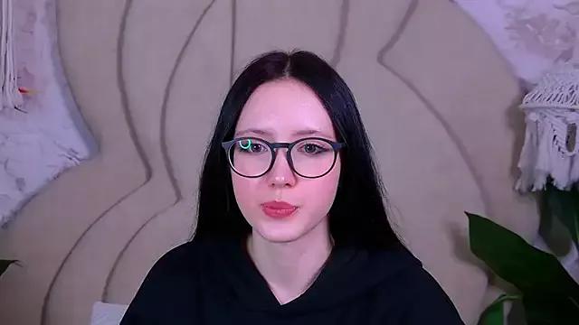 GraceMartinos from StripChat is Freechat