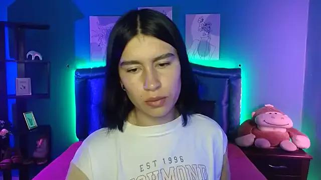 GraceSquirtExtrem from StripChat is Freechat