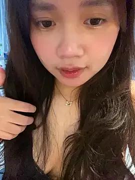 Hanna230 from StripChat is Freechat