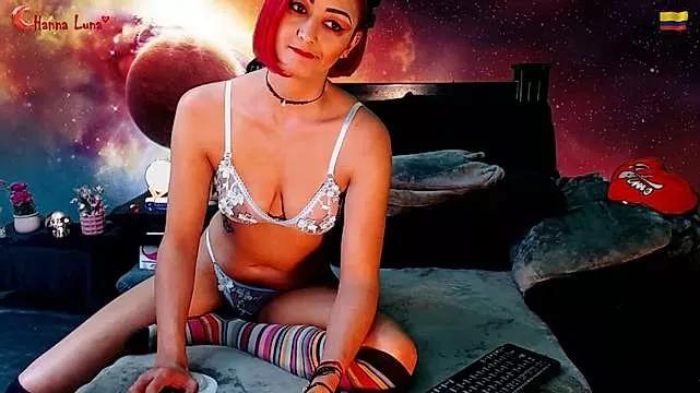 Check-out your craziest wishes with our pick of gaming cams models, featuring big knockers, round tails and tight twats.