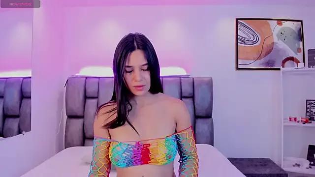 Check-out your craziest wishes with our pick of gaming cams models, featuring big knockers, round tails and tight twats.