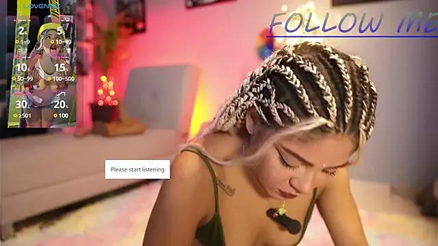 Check-out your craziest wishes with our pick of gaming cams models, featuring big knockers, round tails and tight twats.