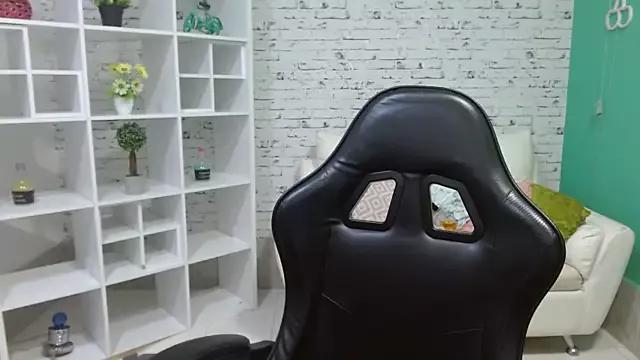 Check-out your craziest wishes with our pick of gaming cams models, featuring big knockers, round tails and tight twats.