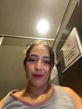 Hannahpradaa_ from StripChat is Freechat