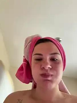 HannaRich from StripChat is Freechat