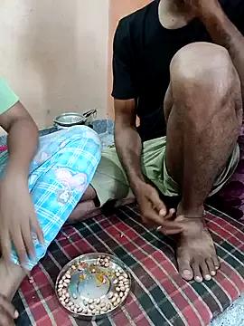 Hardcouple25 from StripChat is Freechat