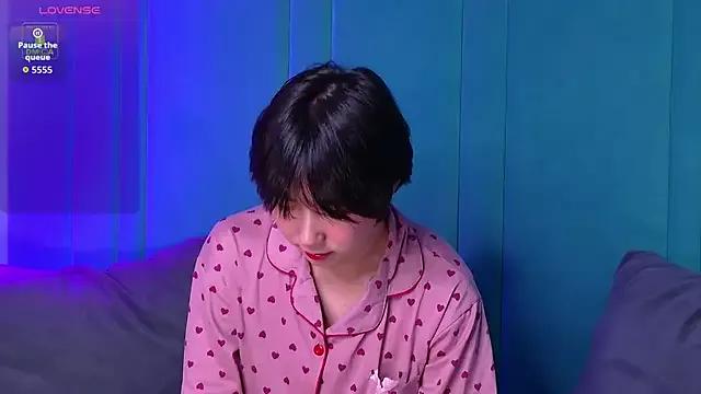 Photos of HeejinWang from StripChat is Freechat