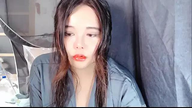 Photos of Heramirror from StripChat is Freechat