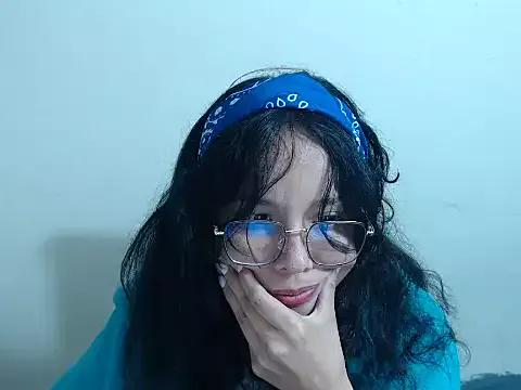 Home_vlak webcams show profile image 