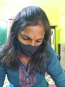 Honey_rosetamil from StripChat is Freechat