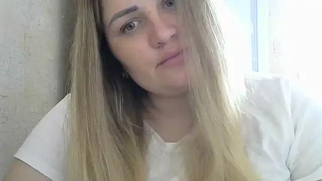 Honeydew-Waves from StripChat is Freechat