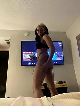 honeyJaey from StripChat is Freechat