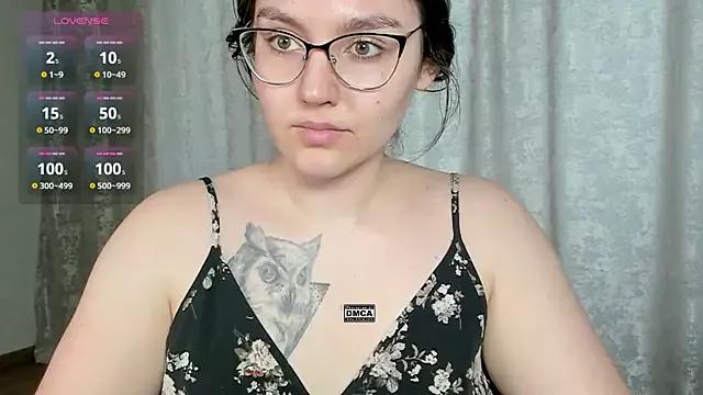 Hoot_owl_cb from StripChat is Freechat