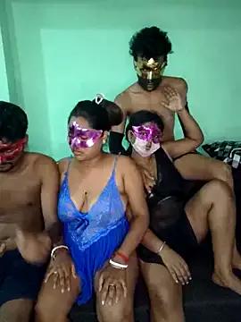 Photos of Horney_couple_4 from StripChat is Freechat