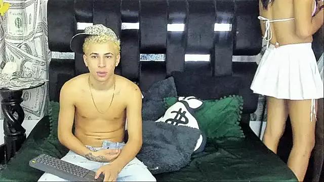 Check-out your craziest wishes with our pick of gaming cams models, featuring big knockers, round tails and tight twats.