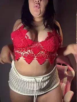 hornyalexxa from StripChat is Freechat