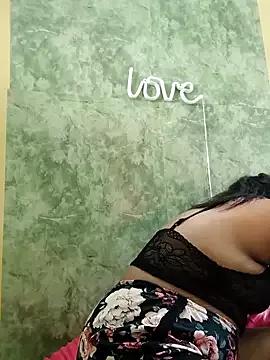 hornyzinia123 from StripChat is Freechat