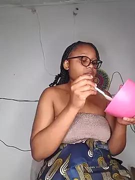 hot-tandy from StripChat is Freechat