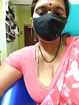hot-telugu-queen from StripChat is Freechat