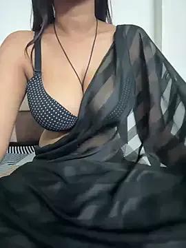 Photos of Hot_Mayra25 from StripChat is Freechat