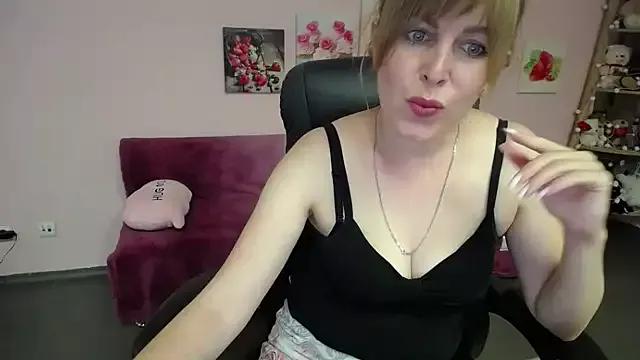 Hot_Milady from StripChat is Freechat