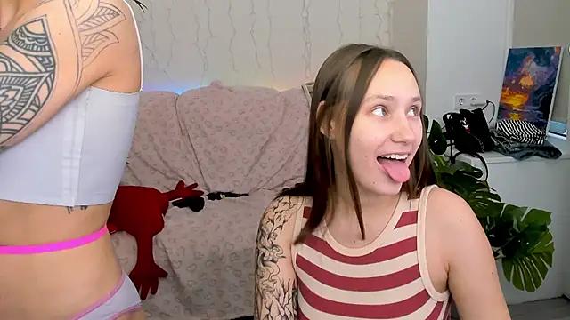 Check-out your craziest wishes with our pick of gaming cams models, featuring big knockers, round tails and tight twats.