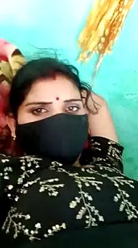 Hotsarina from StripChat is Freechat
