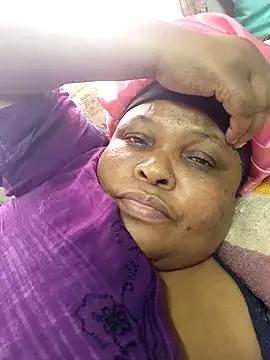 HOTSUGARX5 from StripChat is Freechat