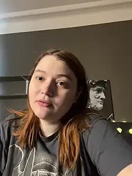 HotsWeeTDreams from StripChat is Freechat
