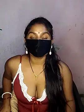 Hotty-rimi from StripChat