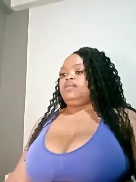 hugemelonsxxx from StripChat is Freechat