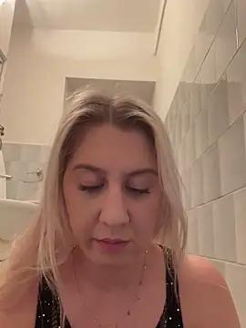 Photos of iamginax from StripChat is Freechat