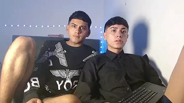 Im_juanda from StripChat is Freechat