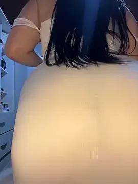 Im_Saraaaa from StripChat is Freechat