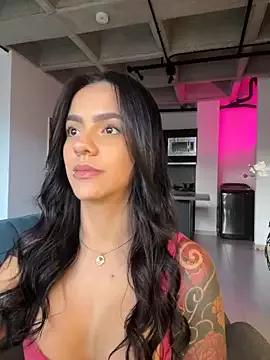 im_susanne from StripChat is Freechat