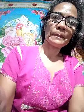ImYourWoman_55 from StripChat is Freechat
