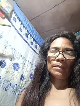 ImYourWoman_55 from StripChat is Freechat